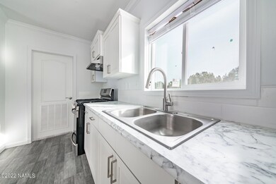 1749 E brookhill Williams (8 of 59)