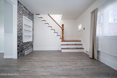 7 Albermarle Rd, Schenectady, NY 12302 - photo 6