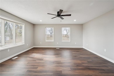 700 SW 800th Rd, Chilhowee, MO 64733 - photo 6