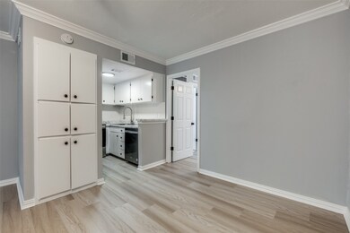 4427 Holland Ave unit 105, Dallas, TX 75219 - photo 6
