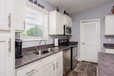 3387 Phyllis Cir Camp Verde AZ-19