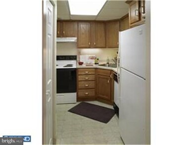 201 Jay St unit G86, Pottstown, PA 19464 - photo 3
