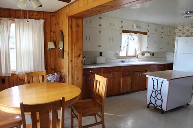 2471 Eagle Lambert Rd, Chewelah, WA 99109 - photo 5