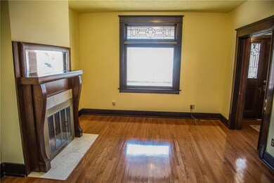 Living Room boasts a gas log burning fire place fo