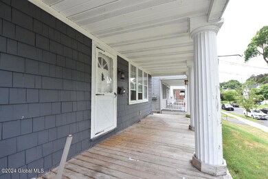 895 Mercer St, Albany, NY 12208 - photo 2