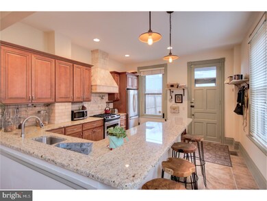 135 E Wall St, Bethlehem, PA 18018 - photo 3