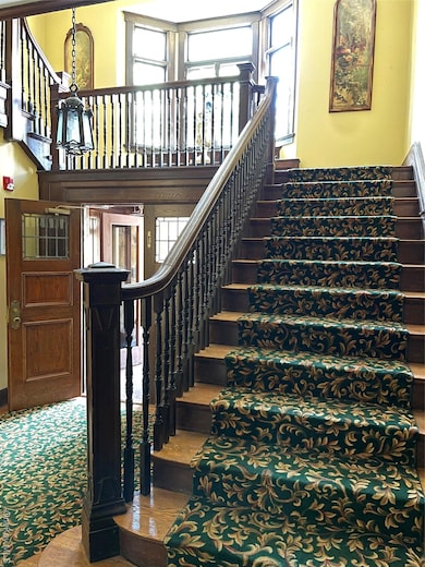 139 S Broadway unit 3, Nyack, NY 10960 - photo 4