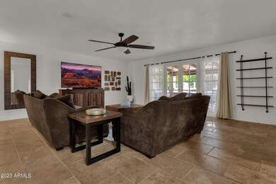 30-web-or-mls-3720-e-kachina-dr