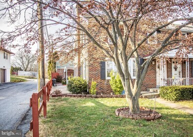 104 N Wyomissing Ave, Reading, PA 19607 - photo 2