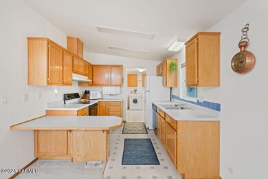 7018CottageWay-10