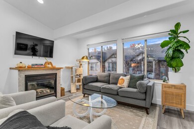 204 Lyman Ln, Bountiful, UT 84010 - photo 5