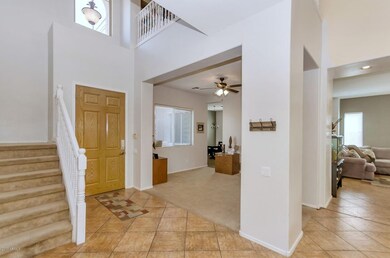 2103 N Rascon Loop-large-003-19-Entryway