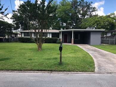 5012 Bedford Forest Dr, Jacksonville, FL 32210 - photo 2