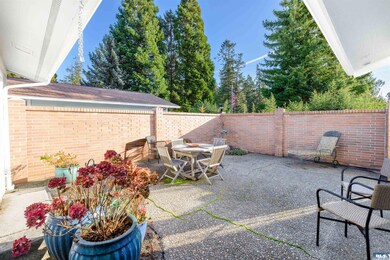 100 Hilltop Dr unit B, Sequim, WA 98382 - photo 3