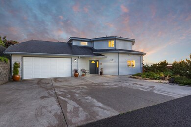 47180HillCrest-01