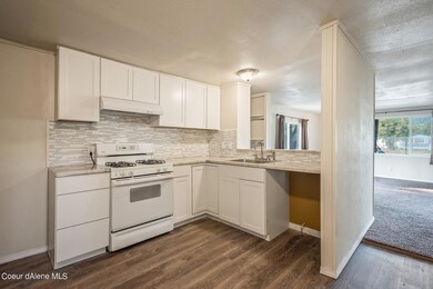 New Cabinets Counters