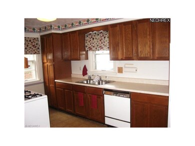 Great cabinetry, tons of storage.  Note:  Dishwash