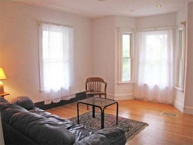 127 Brattle St, Arlington, MA 02474 - photo 5