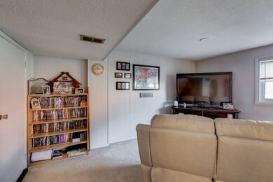 20 N Lakewood Dr, Effingham, IL 62401 - photo 4