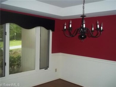 2672 Hickory Dr, Asheboro, NC 27205 - photo 5