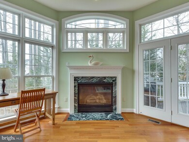 6327 Timarron Cove Ln, Burke, VA 22015 - photo 6