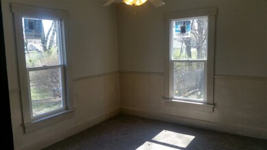 737 E State St, Princeton, IN 47670 - photo 2