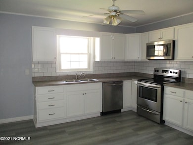 108 Cardinal Rd, Jacksonville, NC 28546 - photo 5