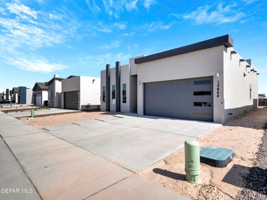 13844 Paseo de Loma Ct, Horizon City, TX 79928 - photo 3