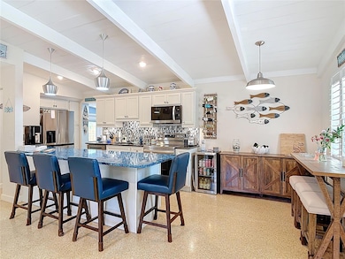 657 S Pine St, New Smyrna Beach, FL 32169 - photo 3