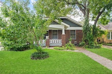 920 Redan St, Houston, TX 77009 - photo 3