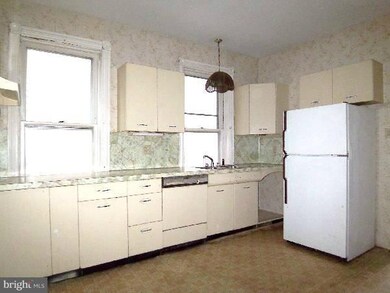 179 Cleveland Ave, Waynesboro, PA 17268 - photo 5