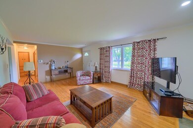 653 Crescent Road (22)