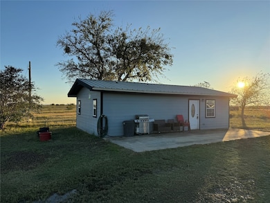 386 County Road 604, Hamilton, TX 76531 - photo 2