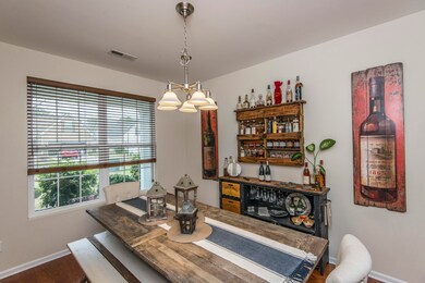 4957 Dining Room 2