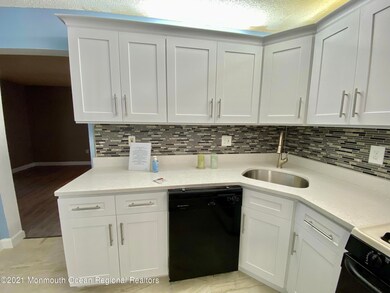 216 Sapphire Ln unit 577, Franklin Park, NJ 08823 - photo 4