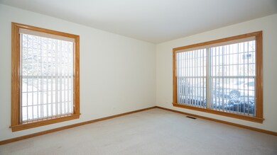 345 Farmhill Ct, Algonquin, IL 60102 - photo 3