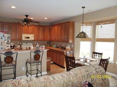 1964 Alexander Dr unit I29, Macungie, PA 18062 - photo 2
