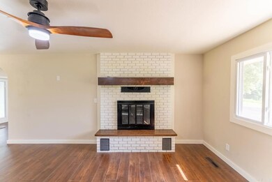 390 Hidden Hill Rd, Mammoth Spring, AR 72554 - photo 7