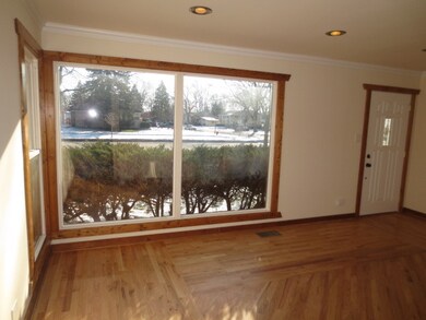 2904 Campbell St, Rolling Meadows, IL 60008 - photo 3