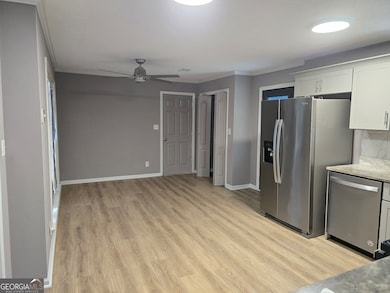 2251 Country Club Dr SE unit 1, Conyers, GA 30013 - photo 7