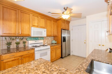 Kitchen_1