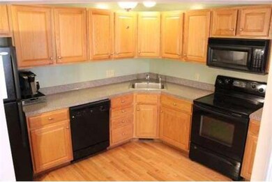 54 Bridle Cross Rd, Fitchburg, MA 01420 - photo 3