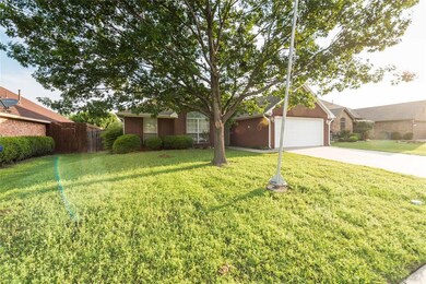 1016 Porter Place, Sanger, TX 76266 - photo 3