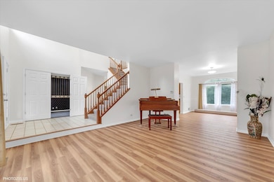 1034 Heather Ct, Fox River Grove, IL 60021 - photo 2