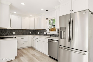 12312 W Kings Gate Rd, Knoxville, TN 37934 - photo 4