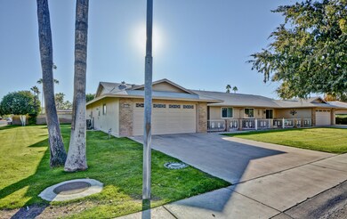 10901 W Cameo Dr, Sun City, AZ 85351 - photo 7