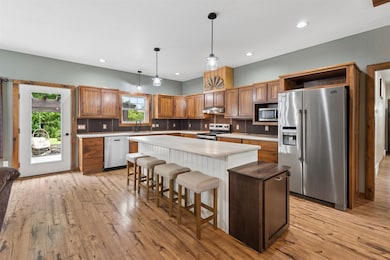183 Rease St, Berlin, WI 54923 - photo 5