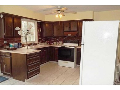 77 Farnum Pike, Smithfield, RI 02917 - photo 3