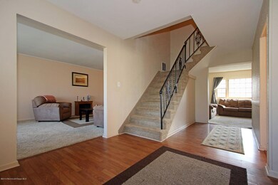 27 Kerry Dr, Hazlet, NJ 07730 - photo 3
