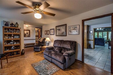 4045 Earnhardt Rd, Asheboro, NC 27205 - photo 5